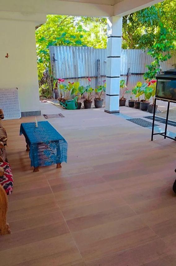 Hotel Mirissa Niraj Guest Zewnętrze zdjęcie